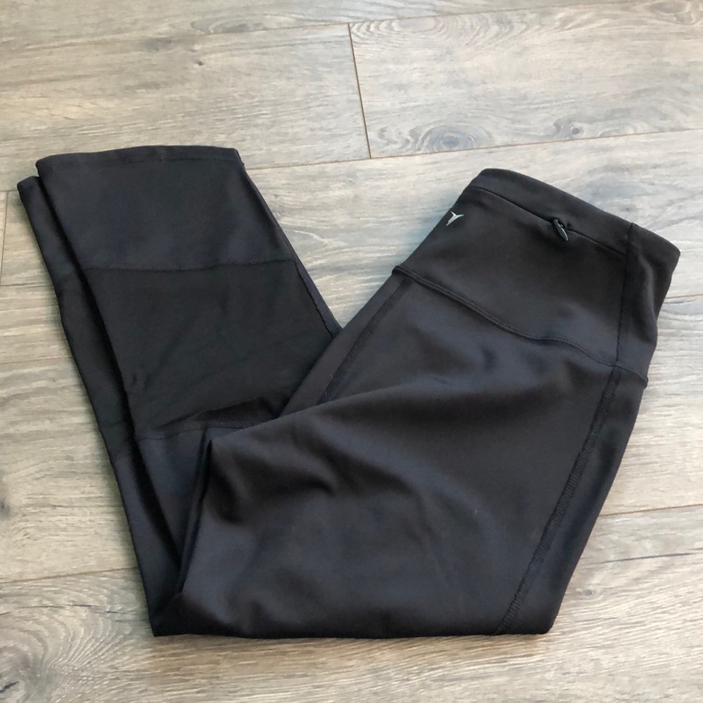 Old navy athletic capris